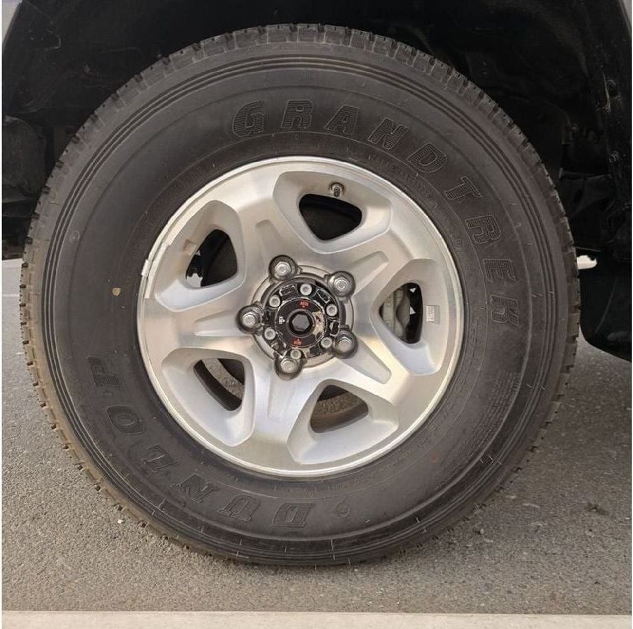 تويوتا لاند كروزر بيك آب 2023 LC79 4.5L V8 Diesel MT Full option