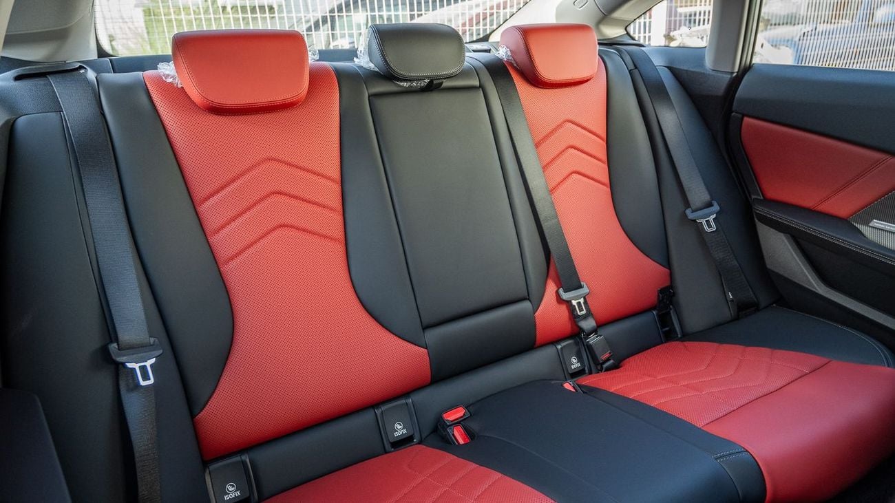 بي أم دبليو 225i BMW 225L 2.0L -2026YM