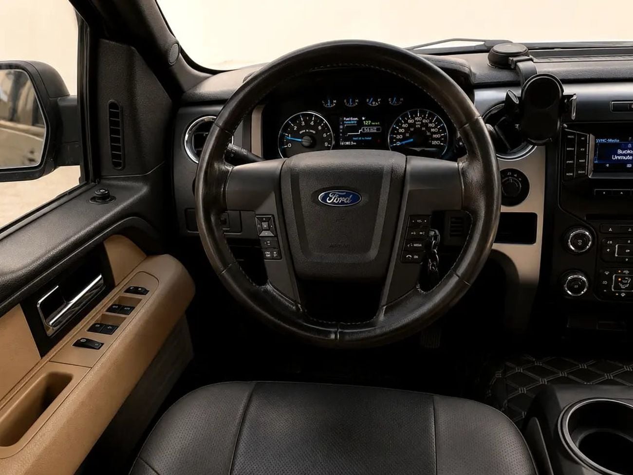 Ford F-150 XLT GCC Specs