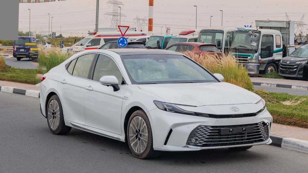 تويوتا كامري 2025 Toyota Camry Limited 2.5L AT Hybrid