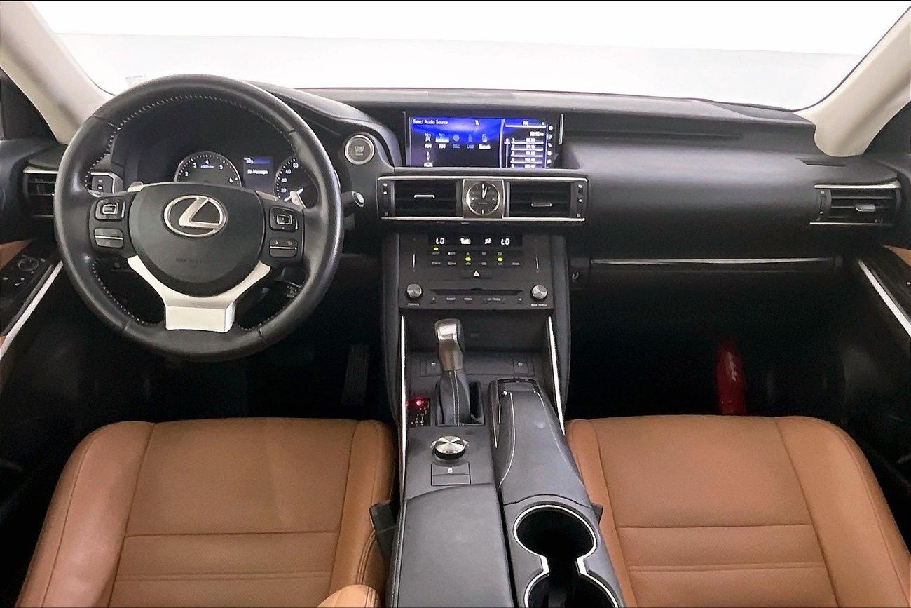 Lexus IS350 Platinum | Guaranteed Warranty | 0 Down Payment