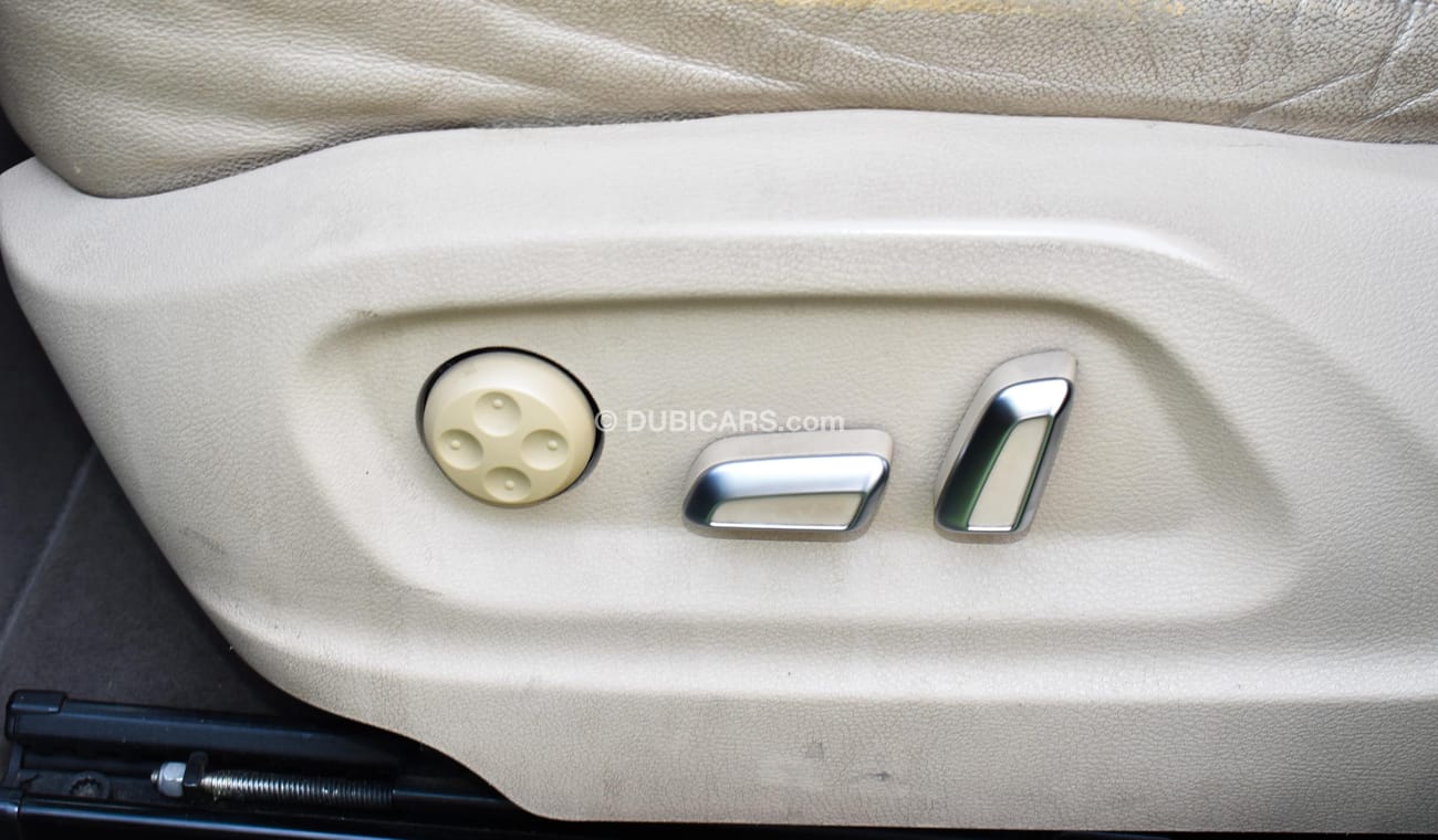 أودي Q5 موديل 2016 صبغ وكالة 4 سلندر مثبت سرعة تحكم شاشة جناح خلفى بحالة ممتازة لاتحتاج لأى مصاريف