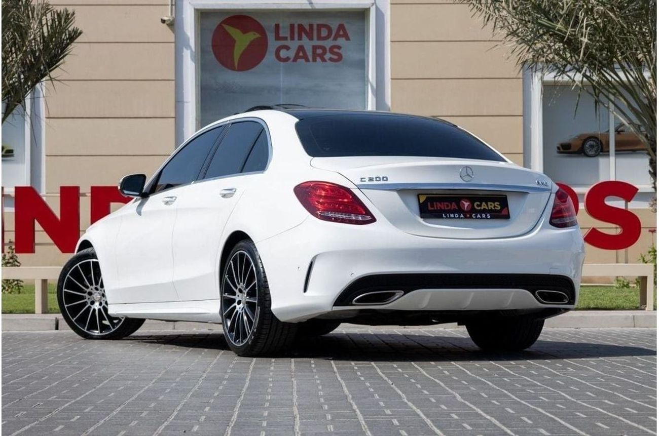 Mercedes-Benz C 200 Mercedes-Benz C200 AMG Pack 2017 GCC under Warranty with Flexible Down-Payment.