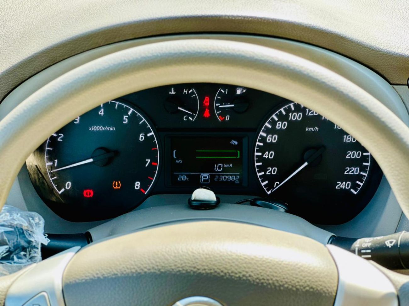 نيسان سنترا LE 1.6L