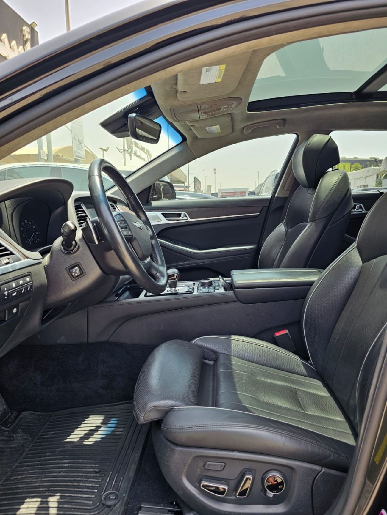 Genesis G80 Royal 5.0L