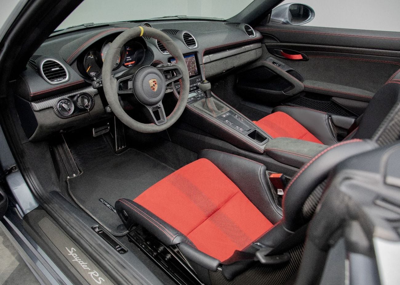 Porsche 718 Spyder RS