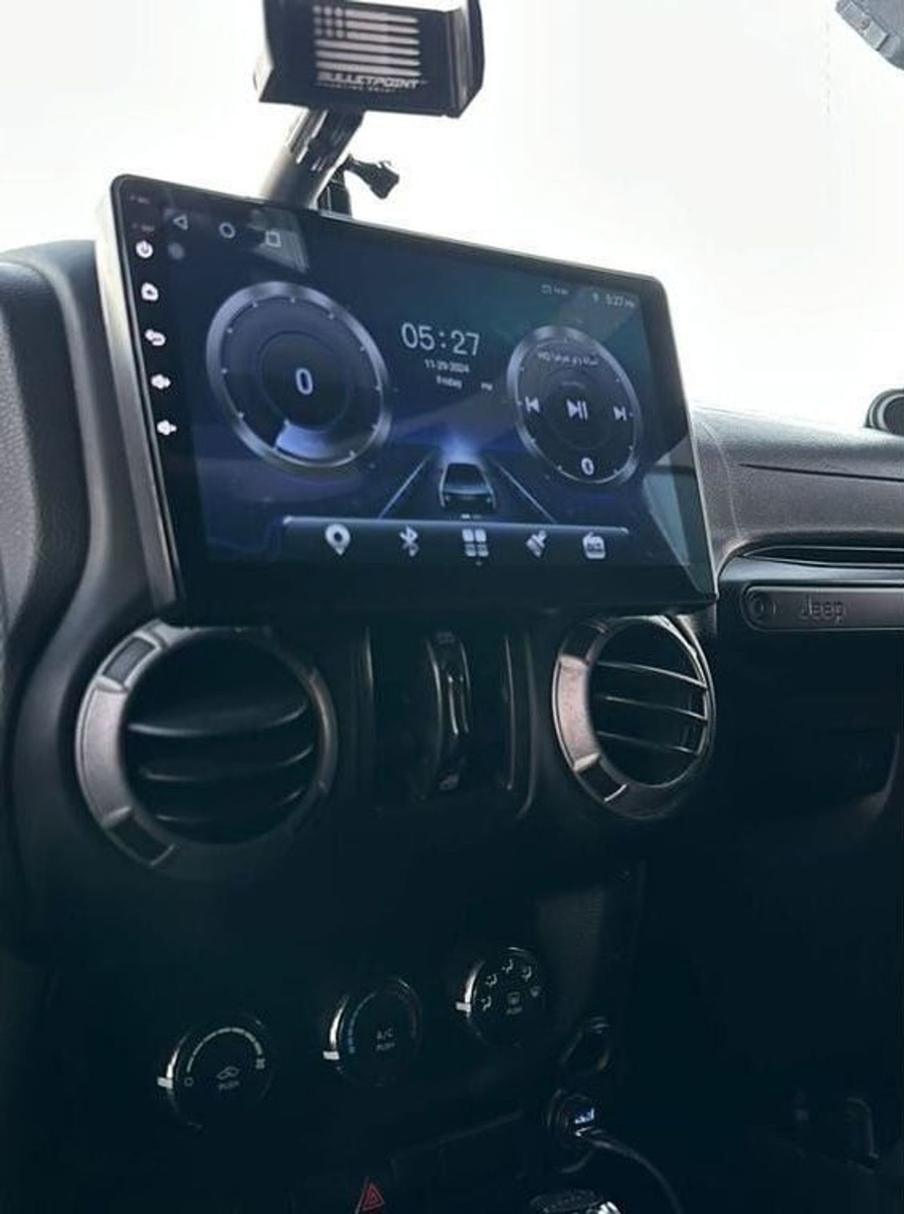 Jeep Wrangler Sport Mohawk 3.6L A/T