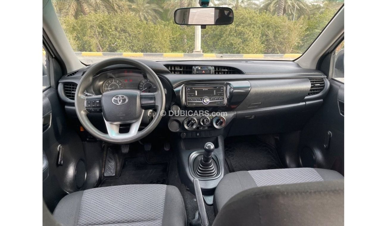 Toyota Hilux TOYOTA HILUX   GL   (GCC SPEC) - 2019- VERY GOOD CONDITION