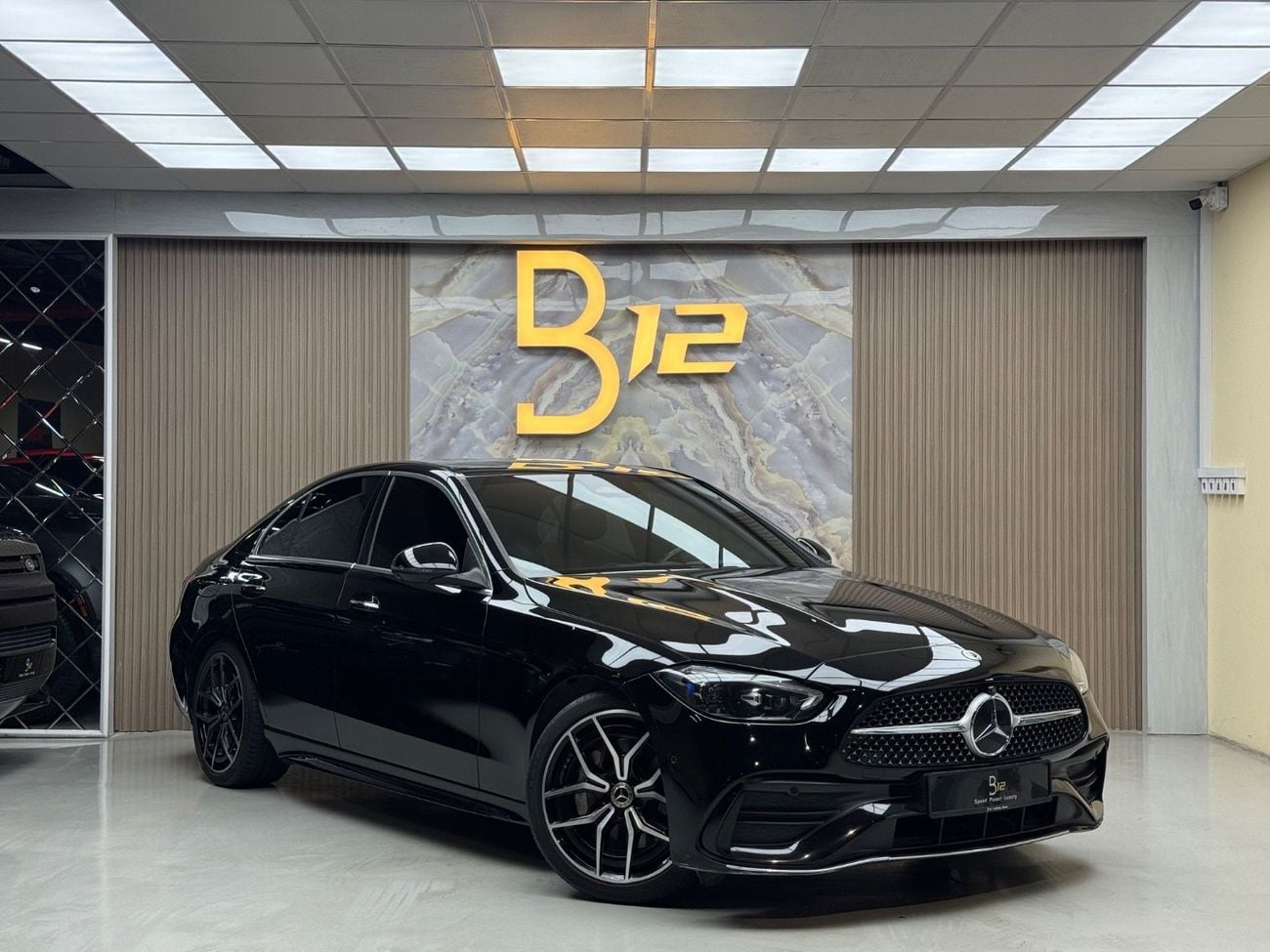 Mercedes-Benz C 200 Premium 2.0L