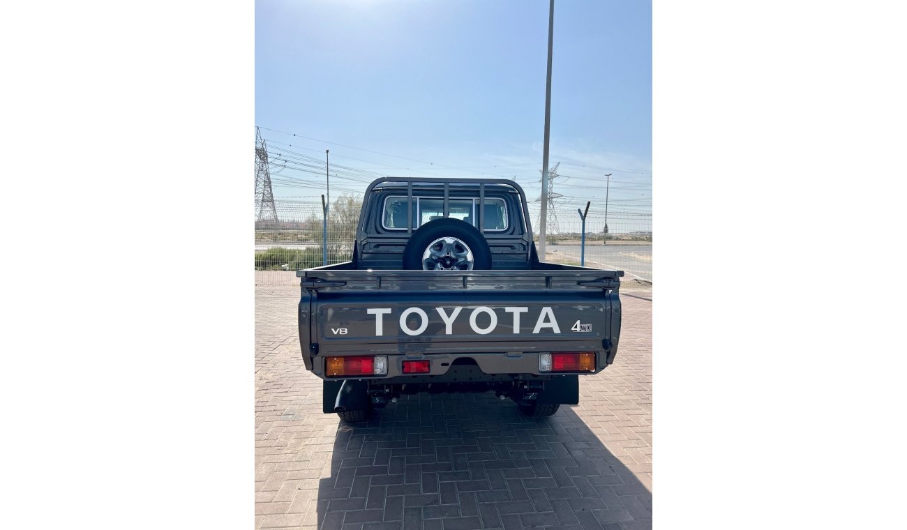 تويوتا لاند كروزر بيك آب 2023 Toyota Land Cruiser VDJ79 4.5L V8 DC Limited