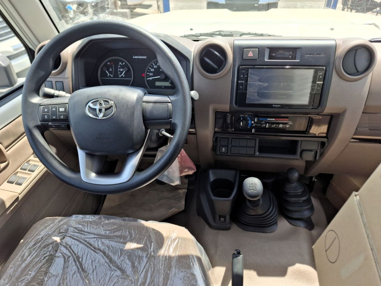 Toyota Land Cruiser Pick Up 2.8L Pickup MT Diesel (Export Only)