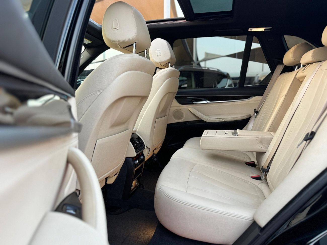 BMW X5 40i Luxury 3.0L