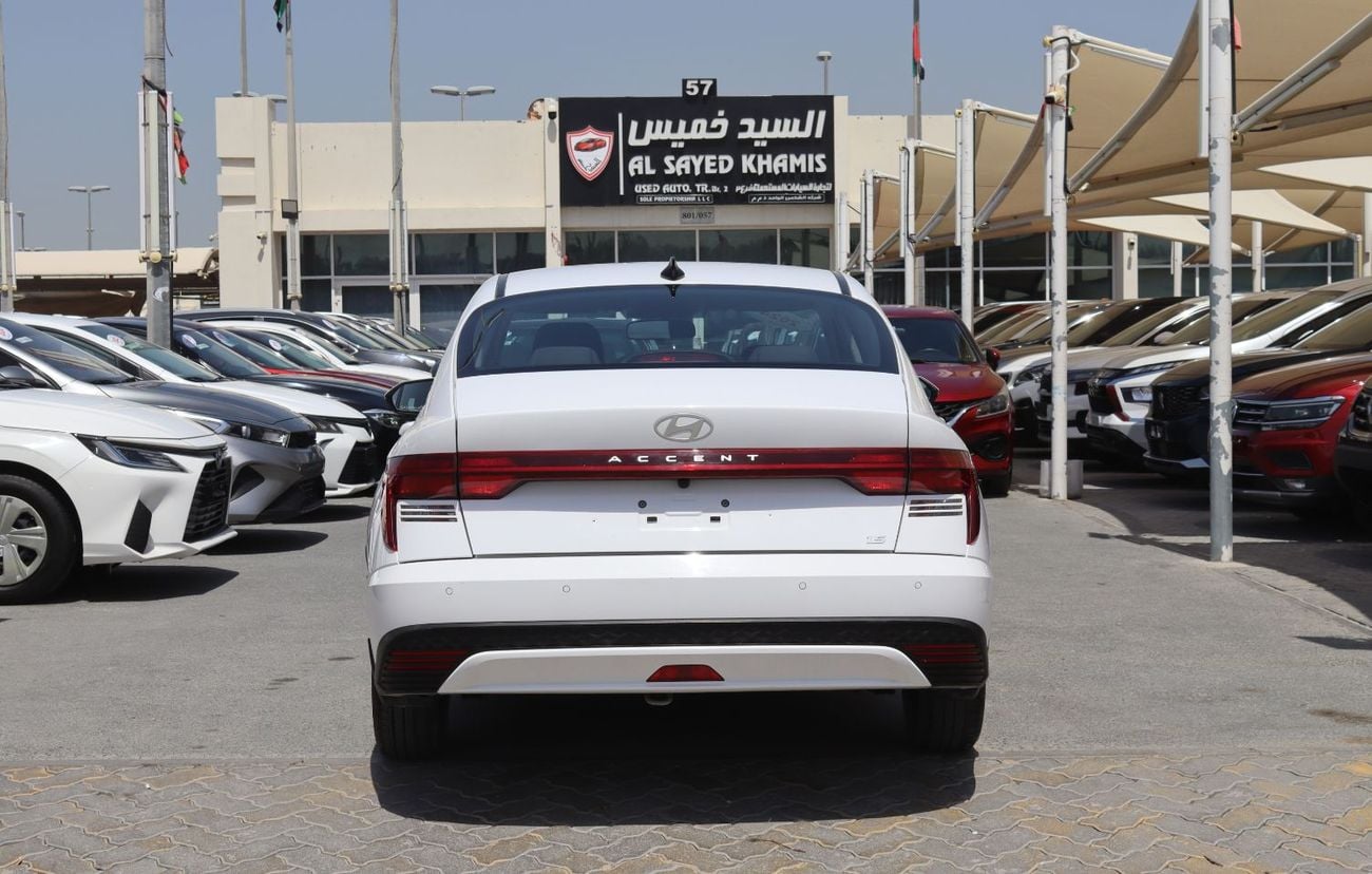 هيونداي أكسنت هيونداى أكسنت - 2024 - خليجى - محرك 1.5 - بدون حوادث - بحاله ممتازه فى الداخل والخارج