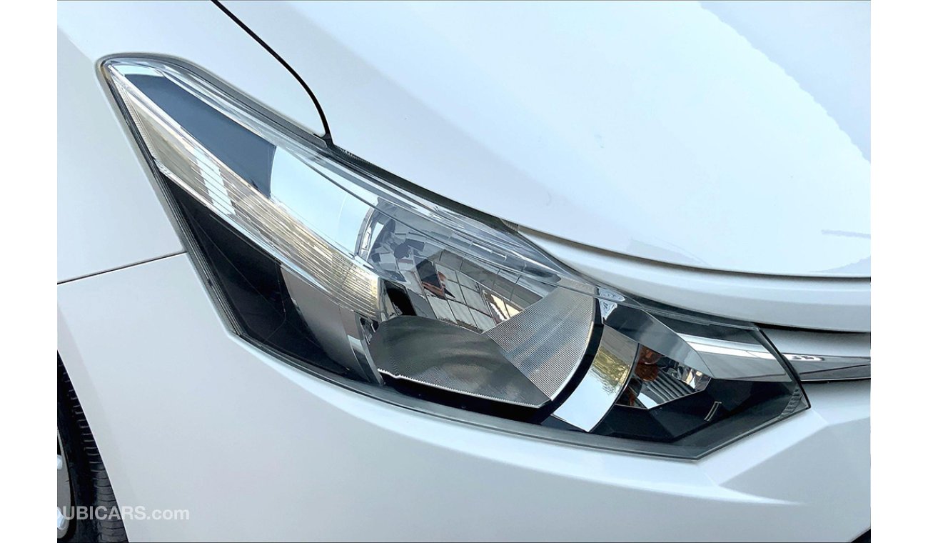 تويوتا يارس 2017 Toyota Yaris SE 1.5L 4Cyl 109hp//LOW KM // AED 490 /Month //ASSURED QUALITY