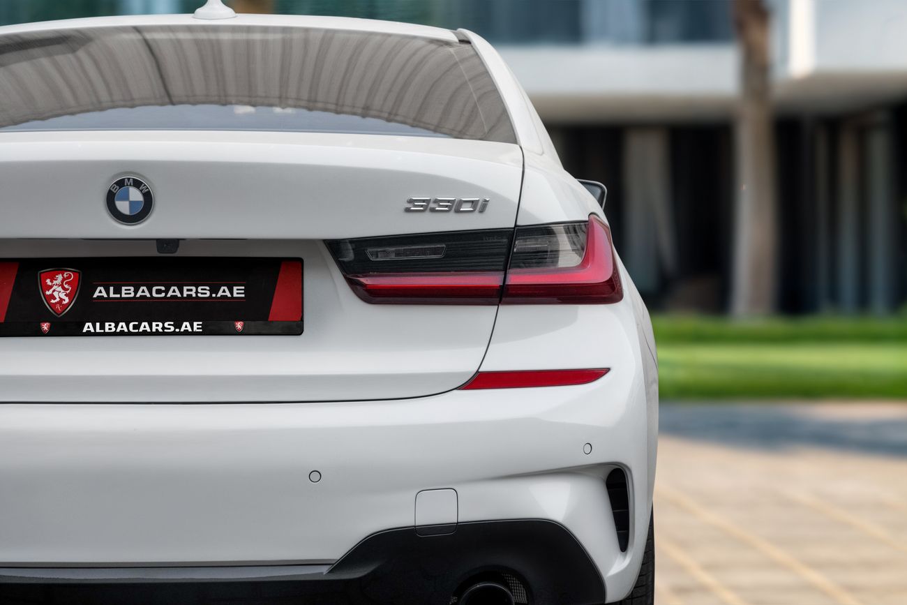 BMW 330i 2,644 P.M | 0% Downpayment | BMW 330i M Sport!