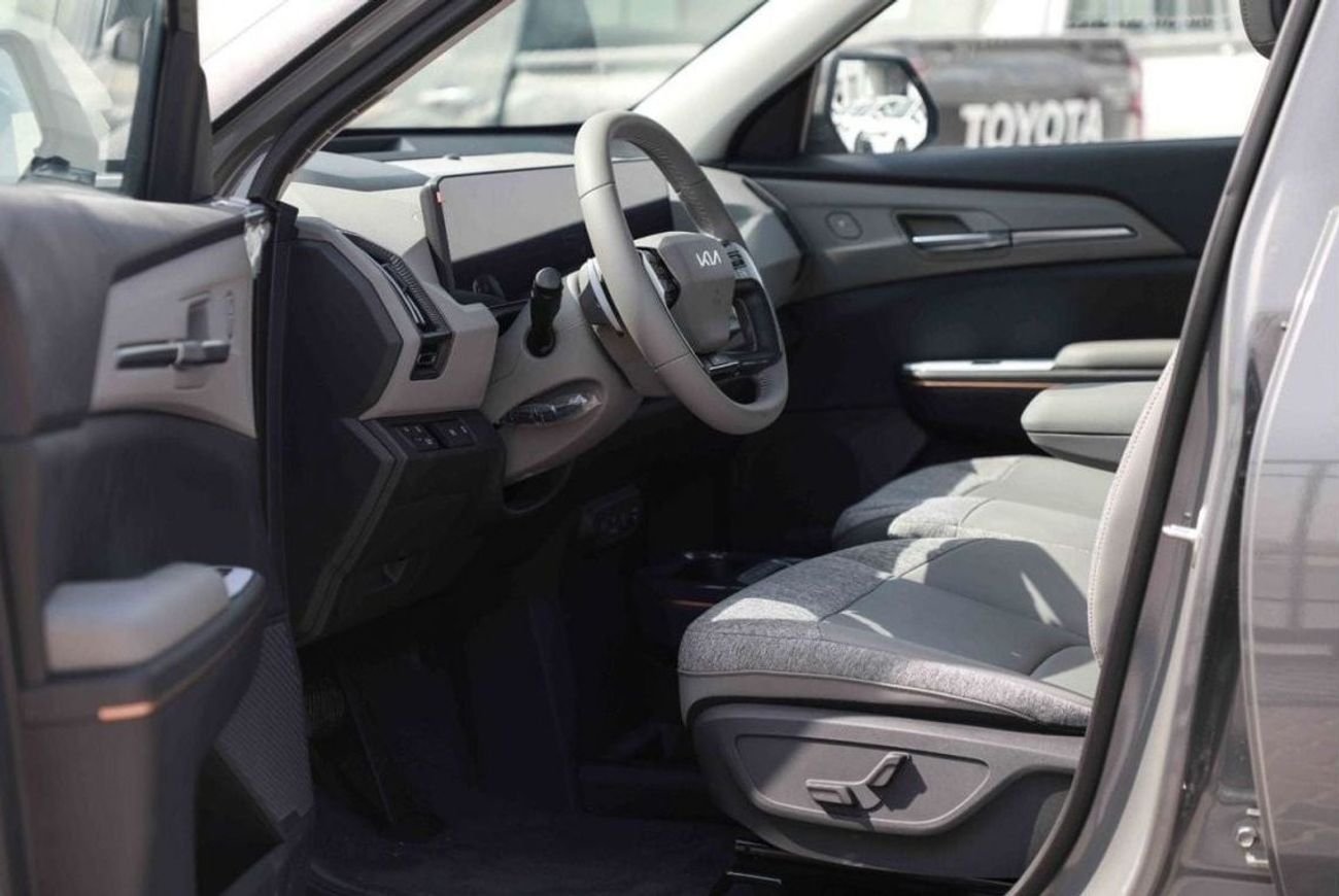 Kia EV5 2024 KIA EV5 LAND 530 - Grey inside Grey & Black | Export Only