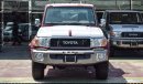 Toyota Land Cruiser Pick Up LX V6 4WD Limited