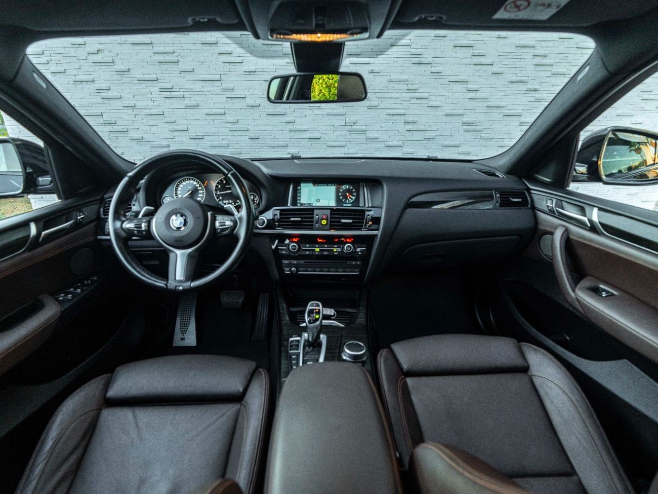 BMW X4 AED 1,573 PM • X4 XDRIVE 28i M-KIT • FULL OFFICIAL BMW SERVICE HISTORY • 2.0L TURBOCHARGED