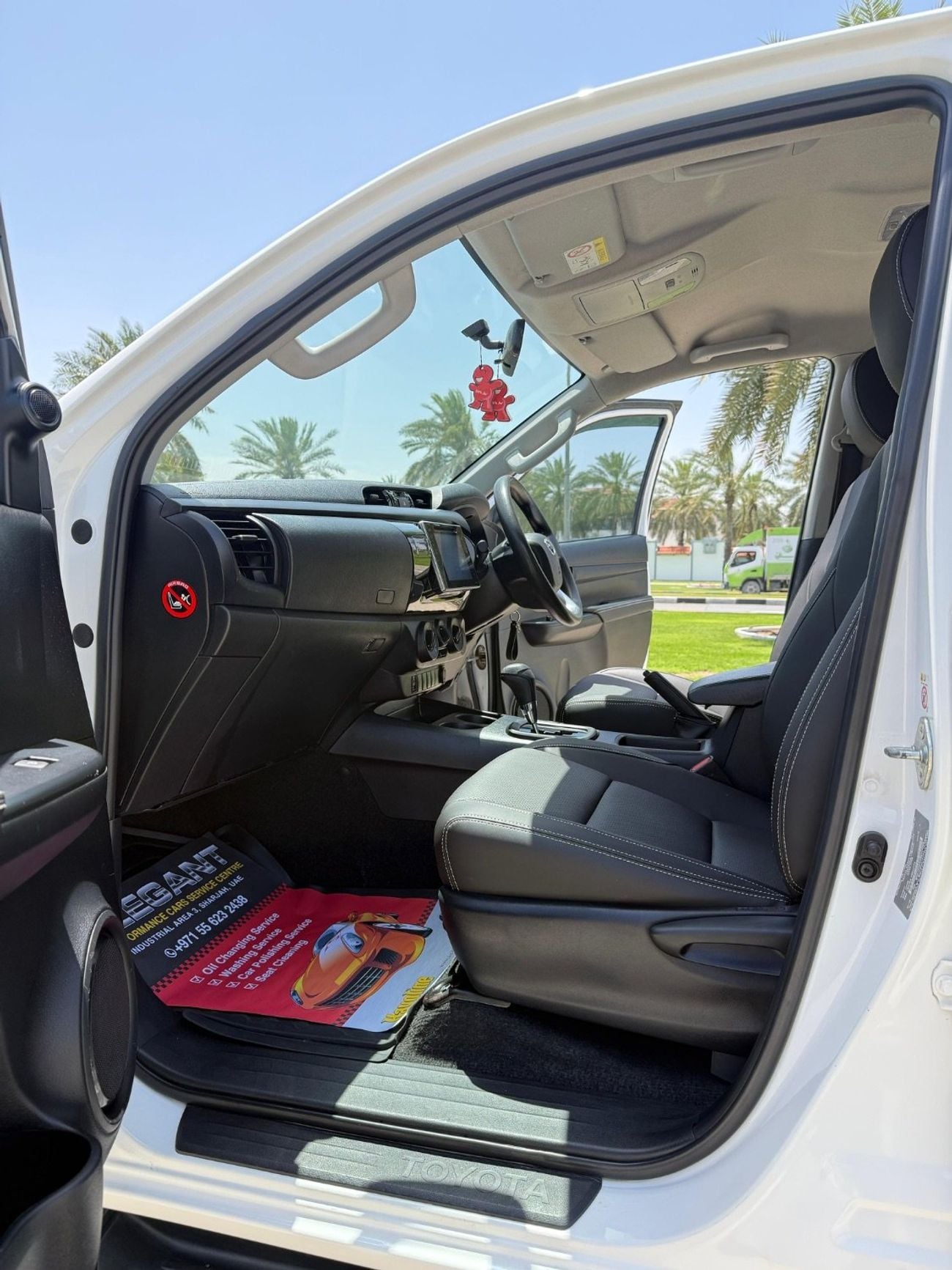 تويوتا هيلوكس SR5 export from Australia