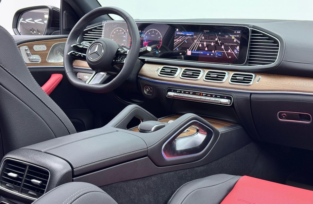 Mercedes-Benz GLE 450 Coupe 2025 Mercedes Benz GLE450 AMG 4MATIC Coupe, Mercedes Warranty, Full Option, Very Low Km, GCC