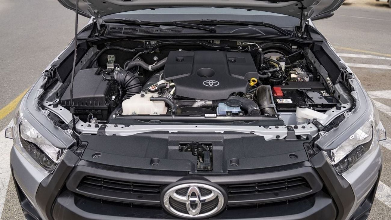 Toyota Hilux GL Hilux 2.4L mid option p.w MY2025 FOR EXPORT ONLY