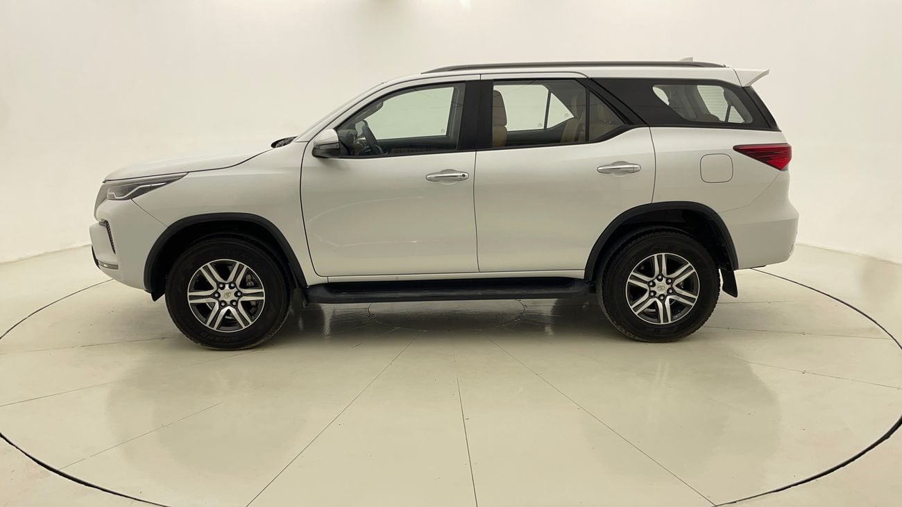 تويوتا فورتونر EXR 2.7 | بدون دفعة مقدمة | اختبار القيادة في المنزل