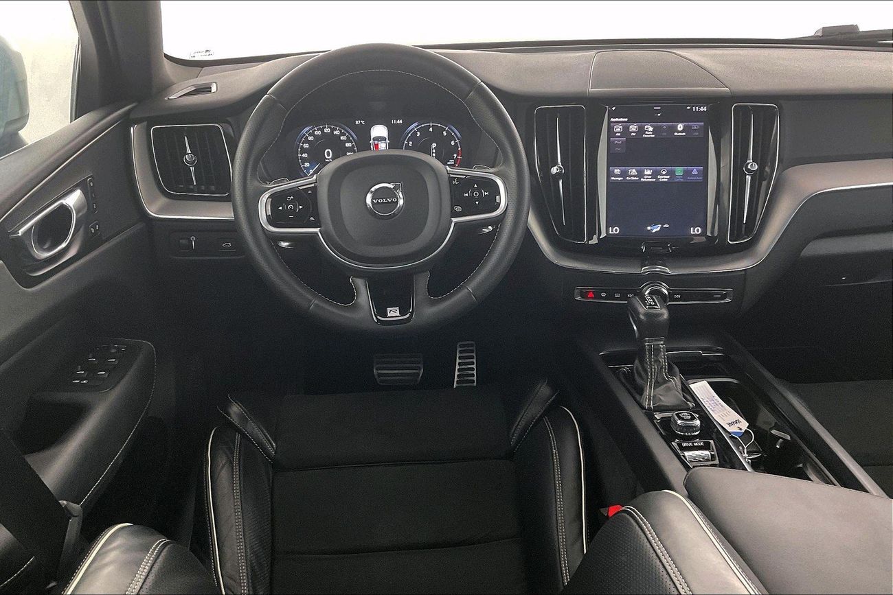 Volvo XC60 T5 R Design | Guaranteed Warranty | 0 Down Payment