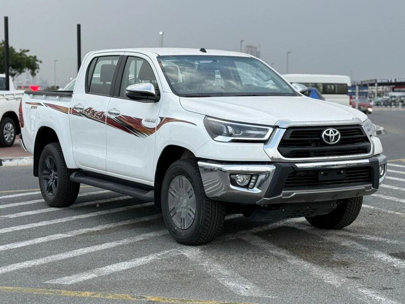 تويوتا هيلوكس 2026 Toyota hilux GLXS SRS 2.7L petrol AT