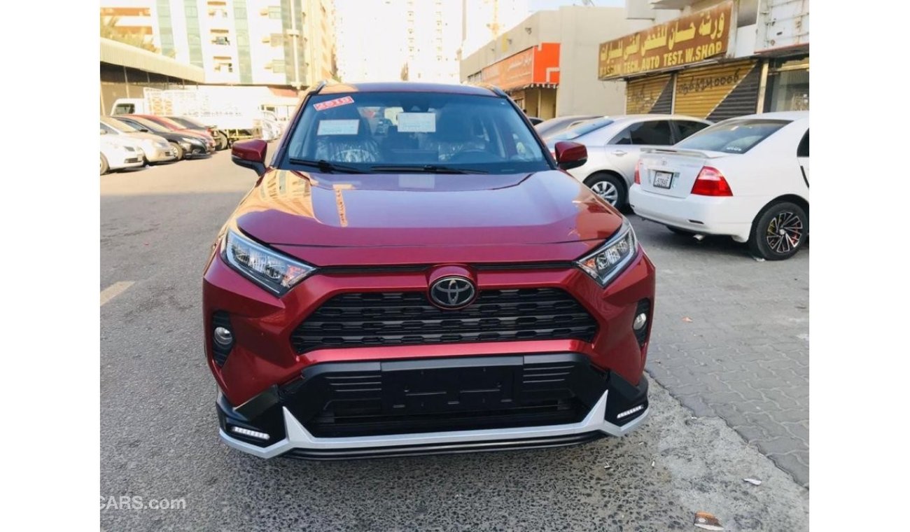 Toyota RAV4 2019 XLE 4WD Full Option For Urgent SALE