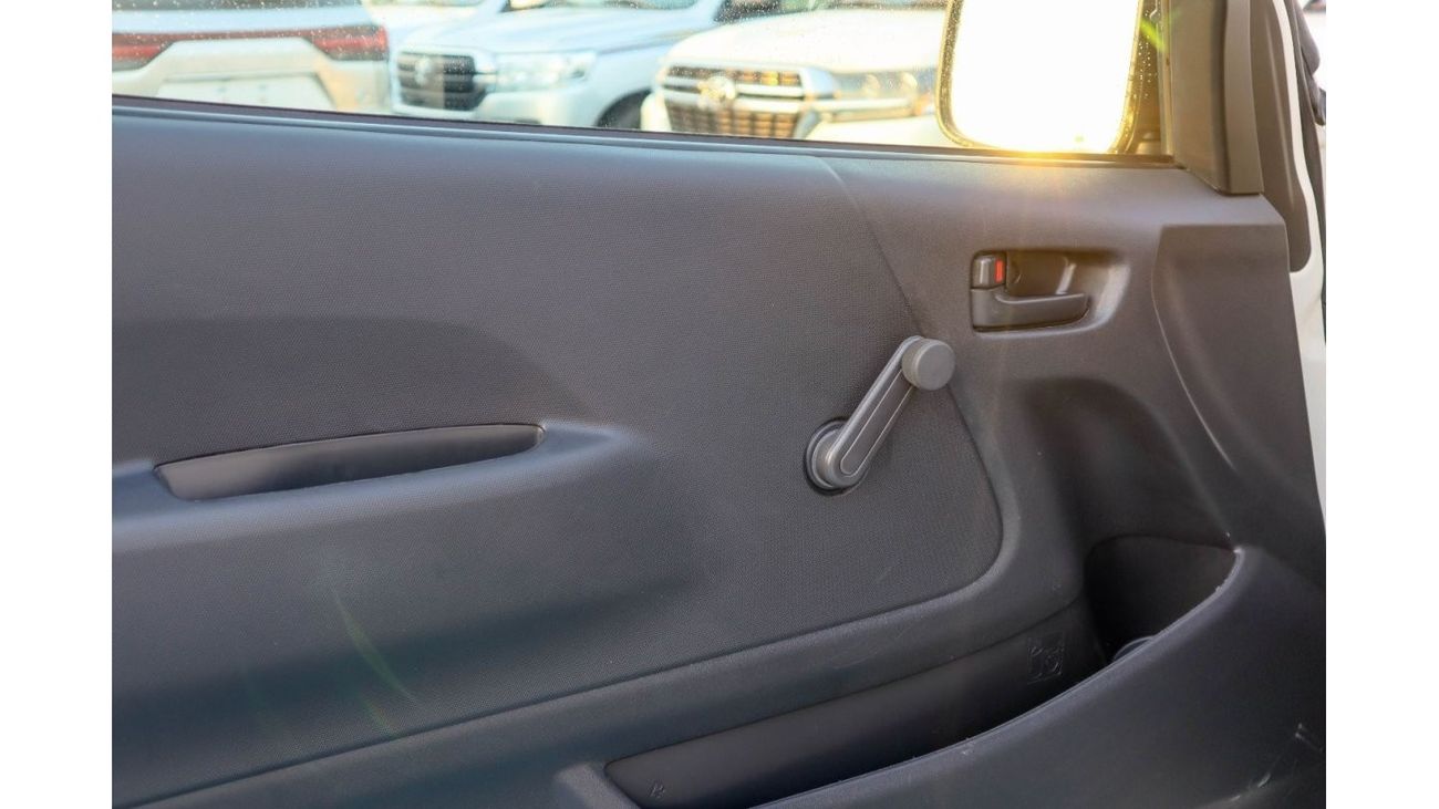 Toyota Hiace 2024 Toyota HiAces 2.5D Diesel (Manual Transmission)