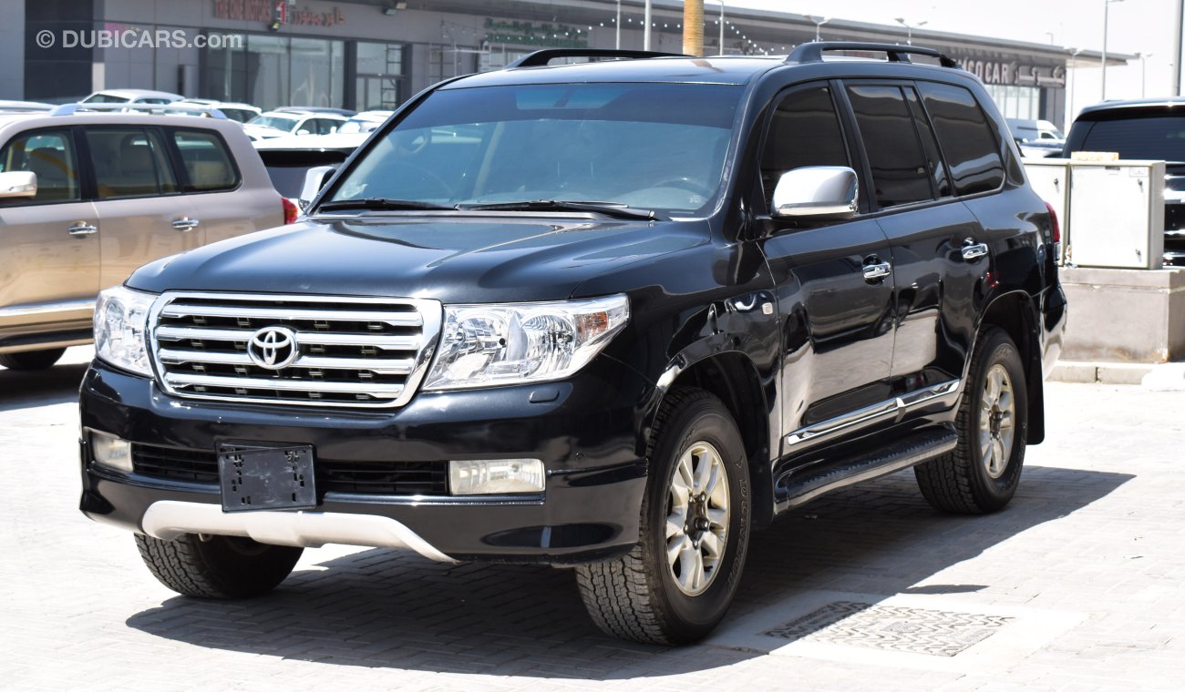 Toyota Land Cruiser VXR V8