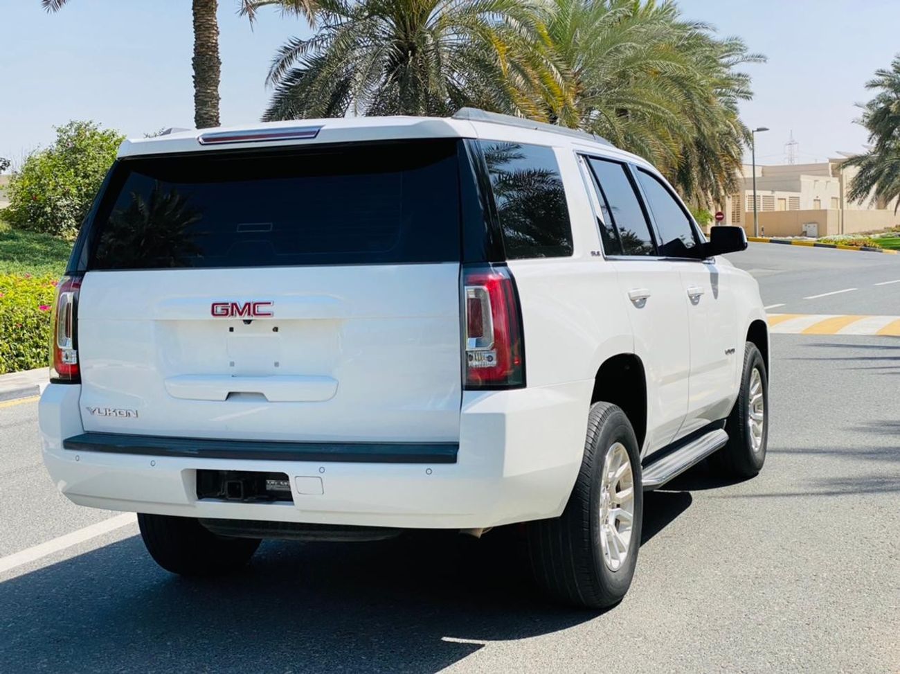 جي أم سي يوكون SLE جي ام سي يوكن خليجي 2015 بحاله ممتازه بدون حوادث