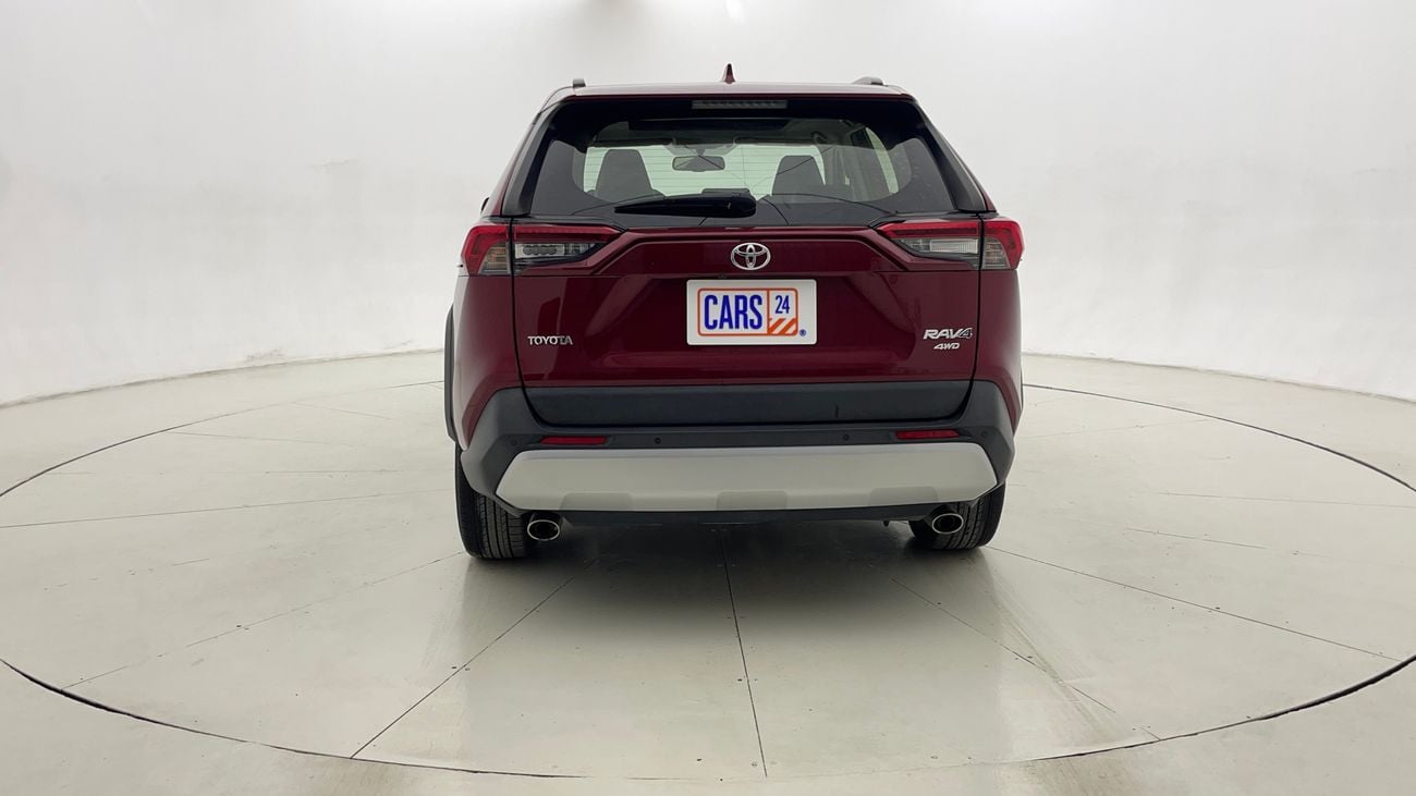 تويوتا راف ٤ ADVENTURE 2.5 | بدون دفعة مقدمة | اختبار القيادة في المنزل