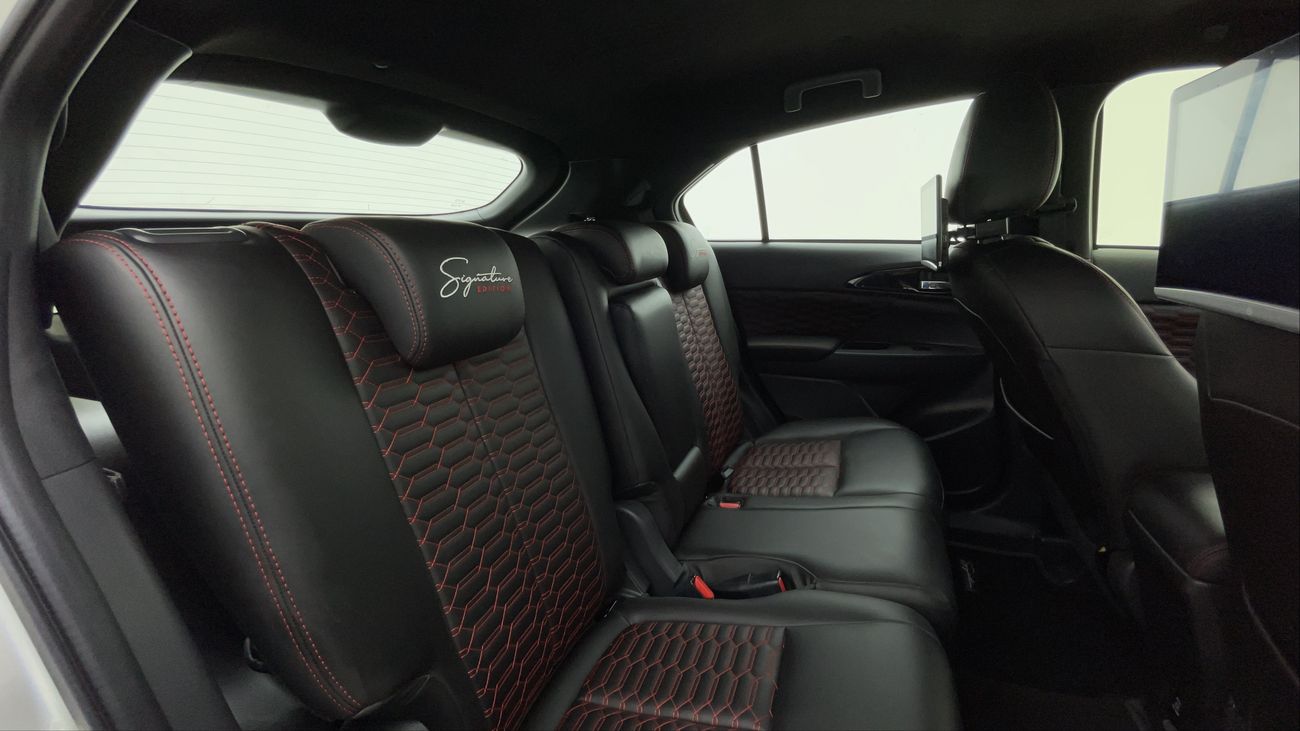 Mitsubishi Eclipse Cross SIGNATURE EDITION 1.5 | Zero Down Payment | Free Home Test Drive