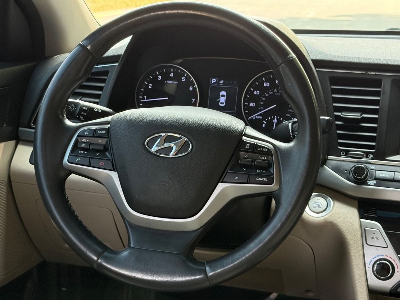 Hyundai Elantra GL 2.0L