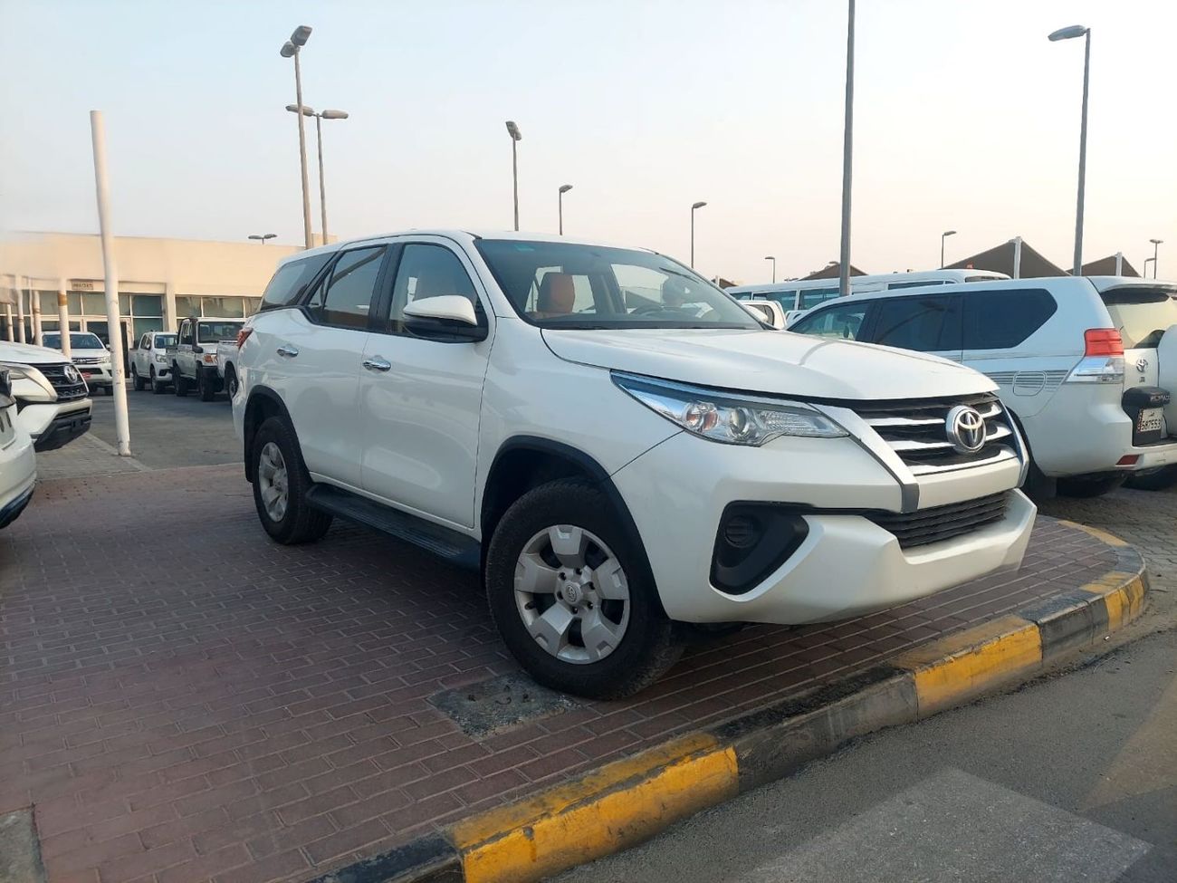 Toyota Fortuner 2.4L DIESEL AUTOMATIC TRANSMISSION