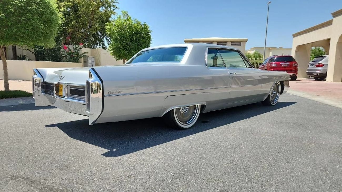 Cadillac Coupe Deville