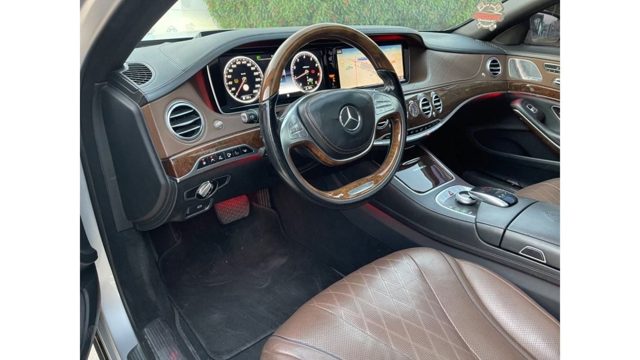 Mercedes Maybach S560 Maybach KT2020