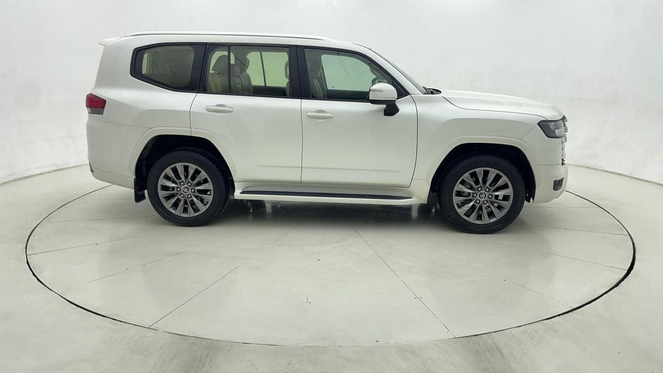 Toyota Land Cruiser GXR 4.0L 2024 GXR | AED 3348/Month | 0 DP | 30 Day Return | Warranty | Service History