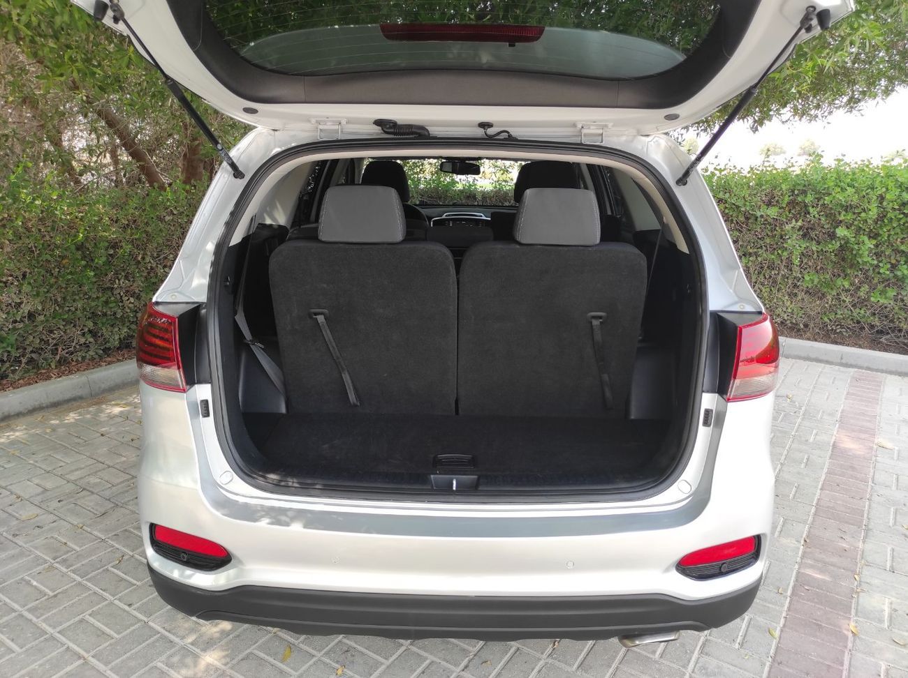 Kia Sorento Top 2.4L FWD Kia Sorrento 2019 V4 2.4L 7 seater Clean