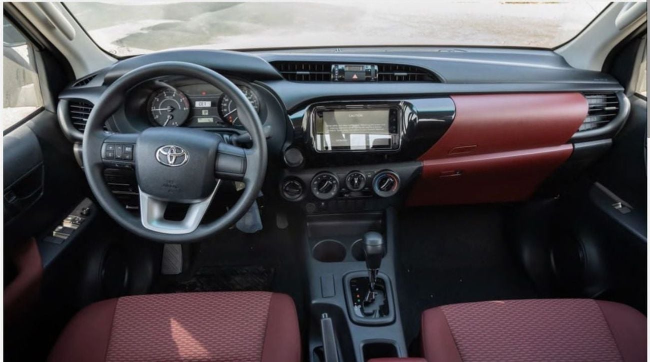 تويوتا هيلوكس GL 2.4L Double Cab Utility