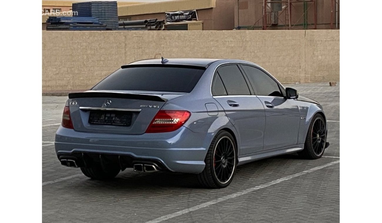 Mercedes-Benz C 63 AMG