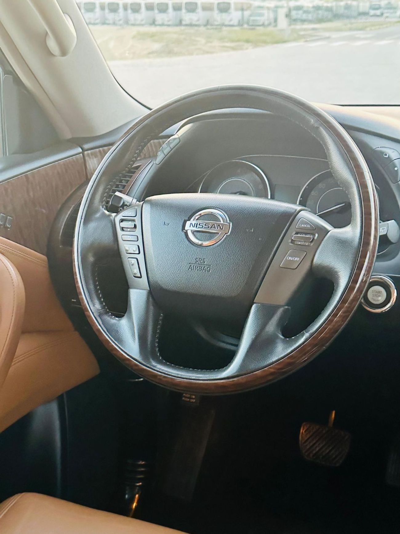 نيسان باترول LE Platinum City 5.6L