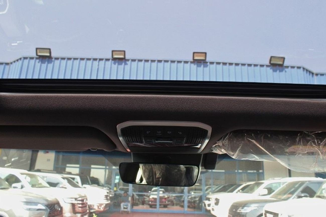 Toyota Land Cruiser VXR V6 TWINE TURBO, GCC, UNDER WARRANTY FROM LOCAL DEALER