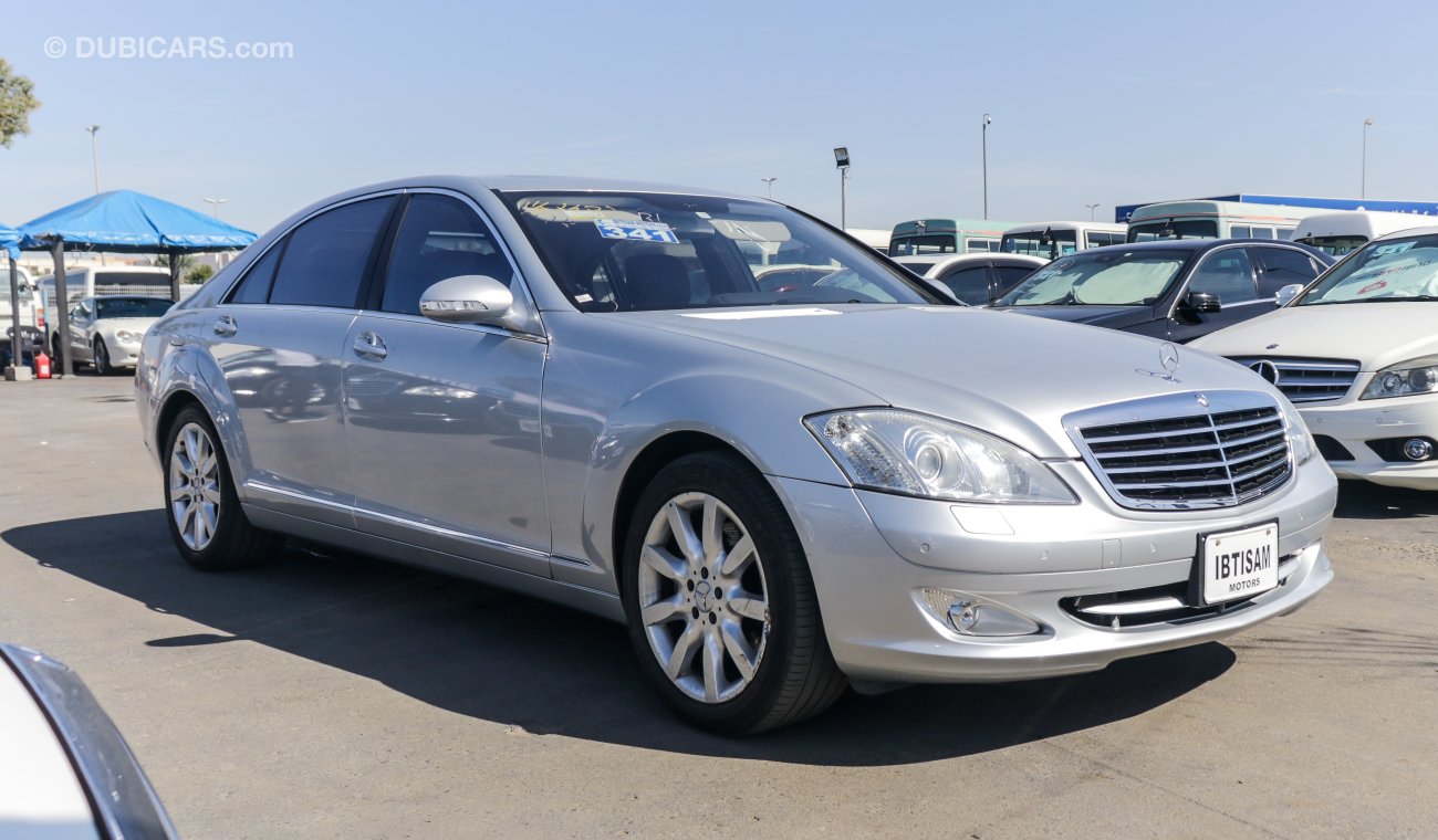 Mercedes-Benz S 550