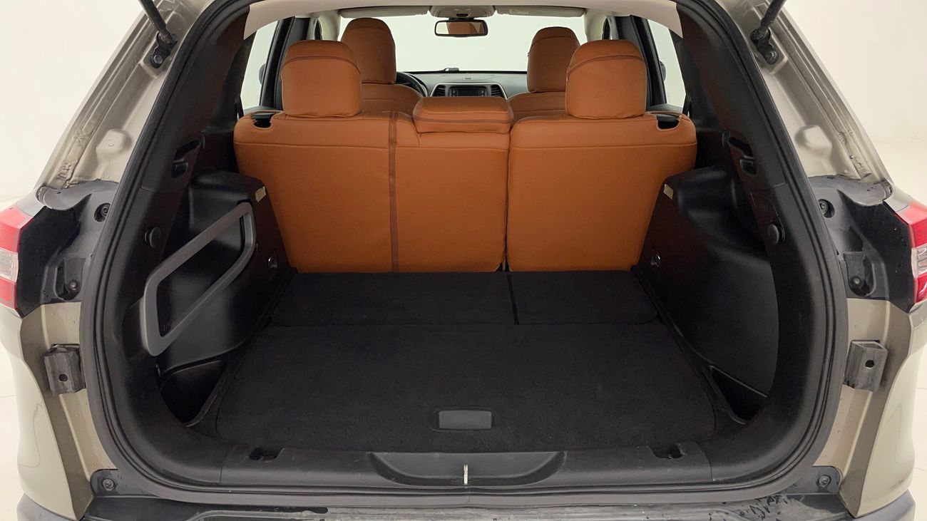 جيب شيروكي LONGITUDE 2.4 | بدون دفعة مقدمة | اختبار القيادة في المنزل