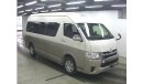 Toyota Hiace 2005