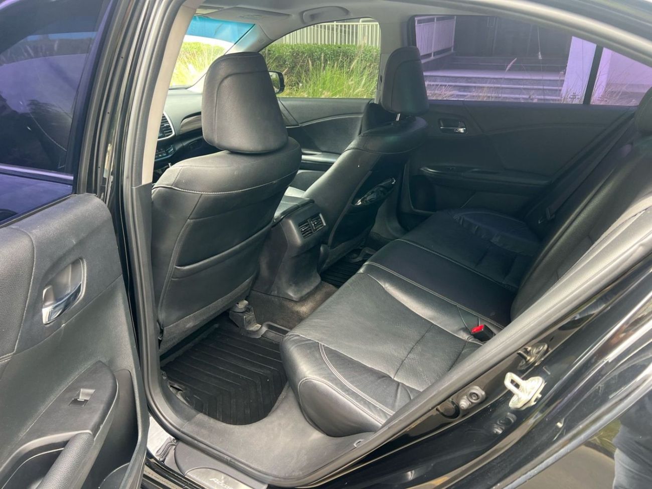 هوندا أكورد 2017 HONDA ACCORD 2.4L V4 - SUNROOF - ELECTRIC & LEATHER SEATS - PUSH START