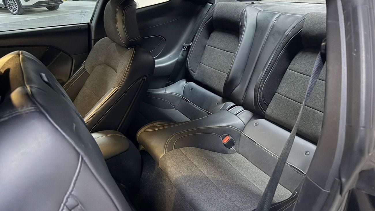 Ford Mustang EcoBoost Premium 2.3L Coupe M/T