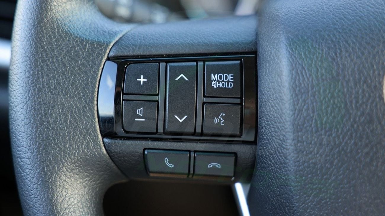 Toyota Hilux ( Only For Export ) 2026 Toyota Hilux SR5 Double Cabin 4x4 2.7L GCC BRAND NEW